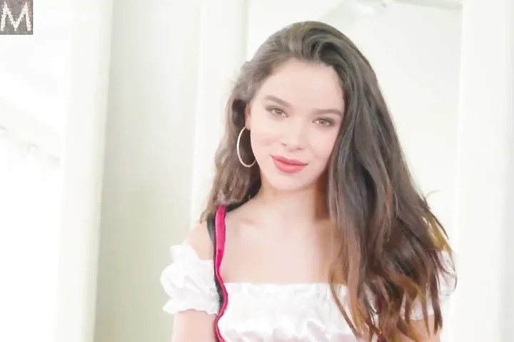 Hailee Steinfeld Deepfake [Jane Wilde] Throated